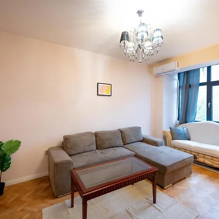 Appartamento Spacious 1bdr Near city Center *